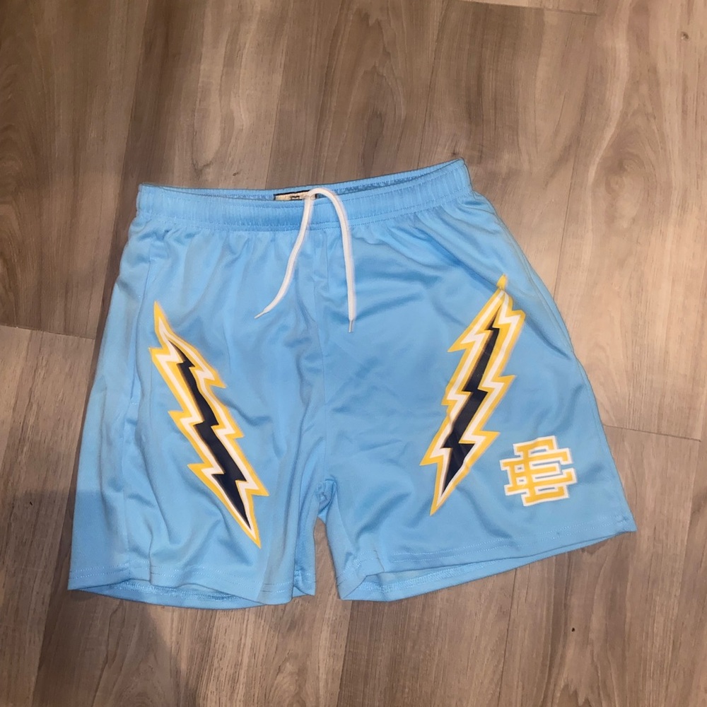 Size : L - Baby Blue Summer Shorts, perfect to wear with white or black tee